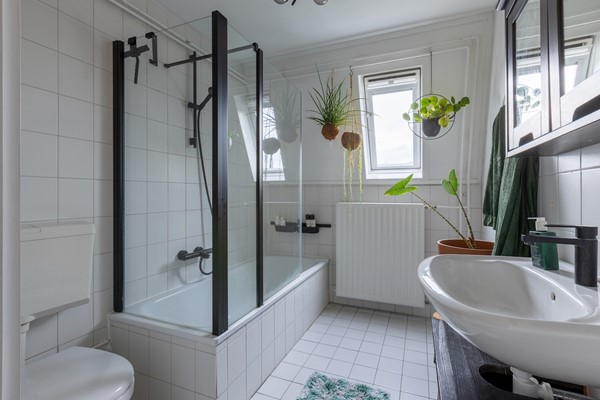Medium property photo - Opperland 4, 4614 GB Bergen op Zoom